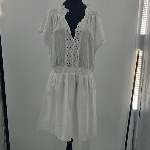 H&M White Dress With Lace And  Eyelet Detail NWT - Picture 1 of 16